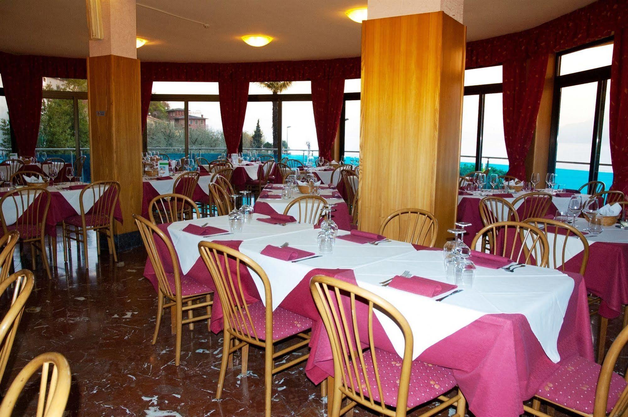 Hotel Caribe - Garda Lake Collection Brenzone sul Garda Exterior photo