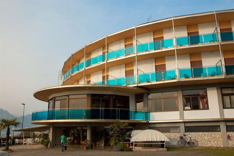 Hotel Caribe - Garda Lake Collection Brenzone sul Garda Exterior photo